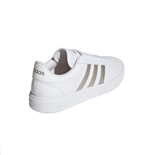 adidas GRAND COURT BASE 2. FTWWHT/PLAMET/FTWWHT